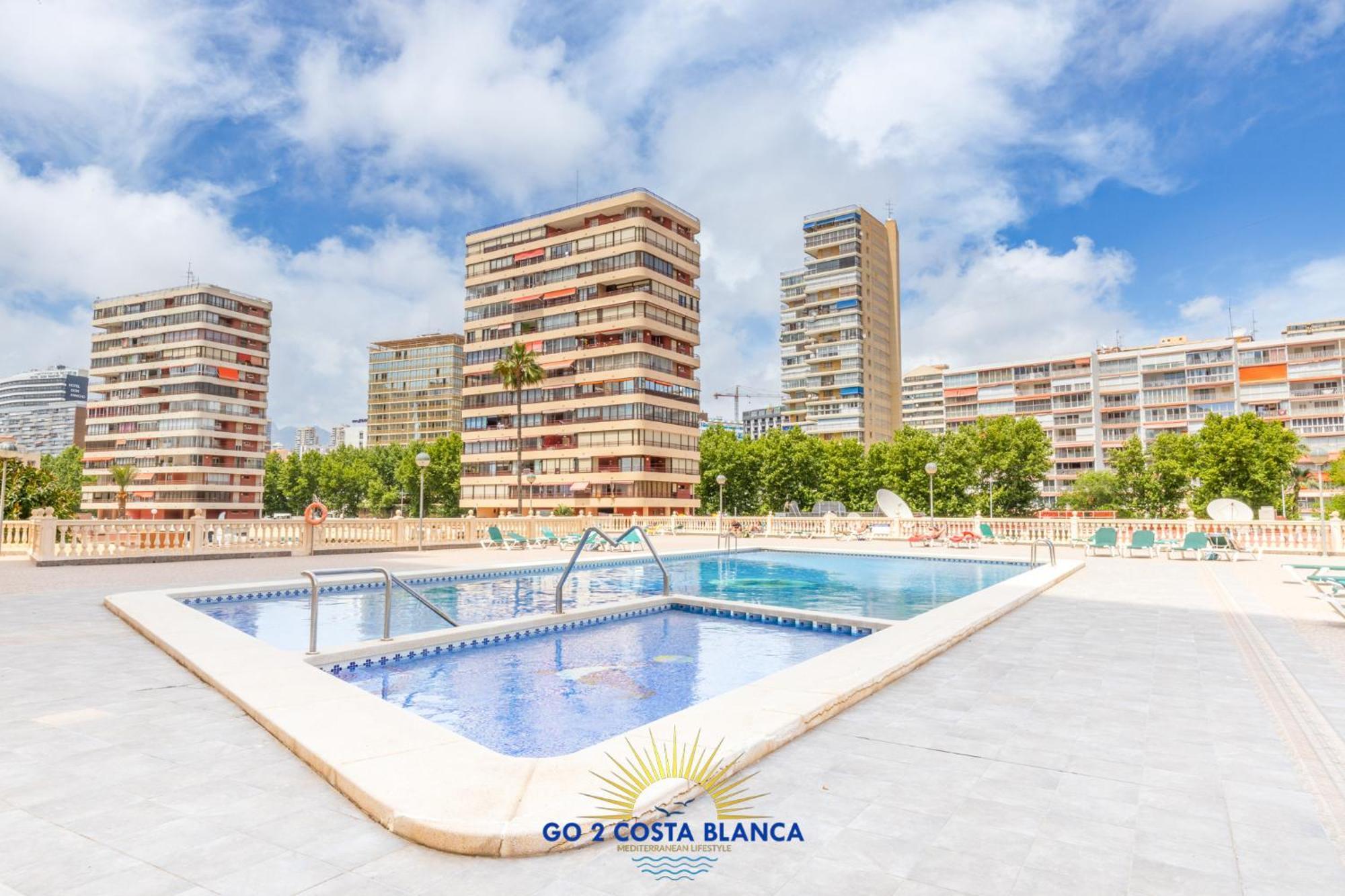 Suite On The Beach Μπένιντορμ Εξωτερικό φωτογραφία